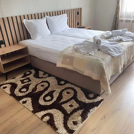 Raffe Guest house *