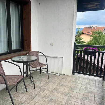 拉菲旅馆 招待所 4*