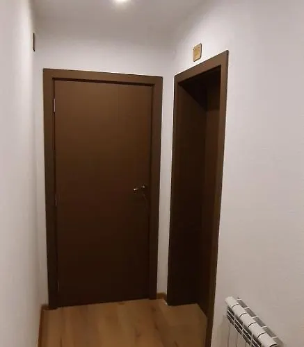 Raffe 게스트하우스 도브리니쉬트