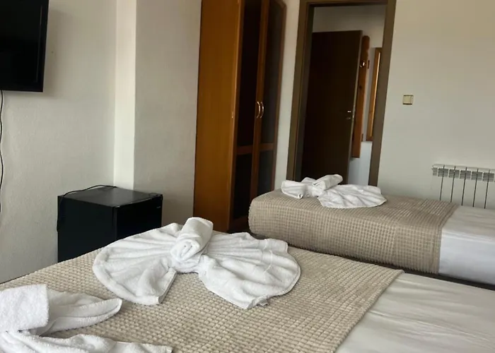 Raffe 게스트하우스 4*